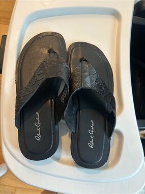 Robert Graham Black Embossed Leather Thong Sandals
